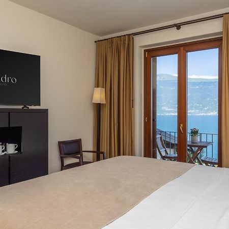 Hotel Meandro - Lake View Gargnano Exterior photo