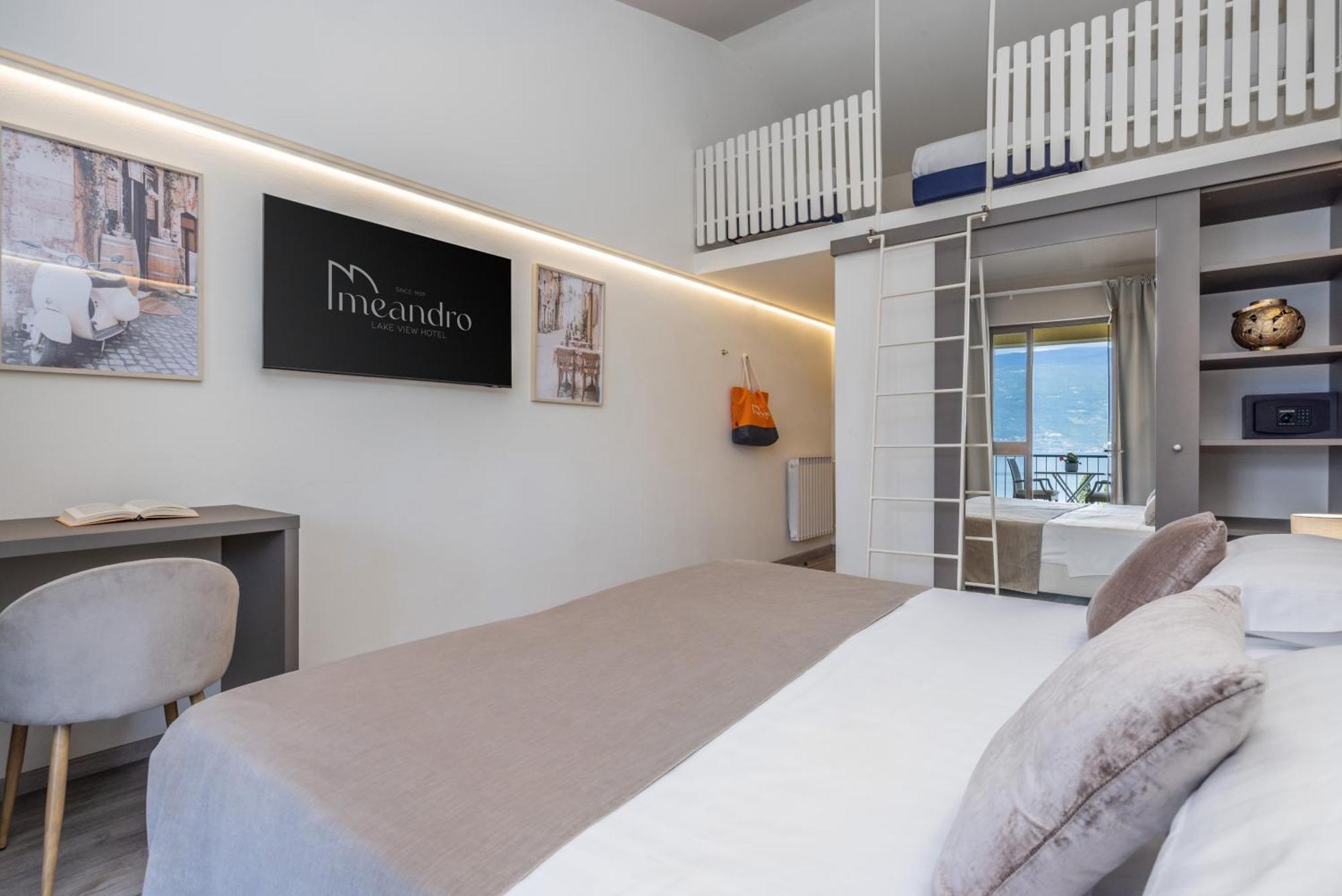 Hotel Meandro - Lake View Gargnano Room photo