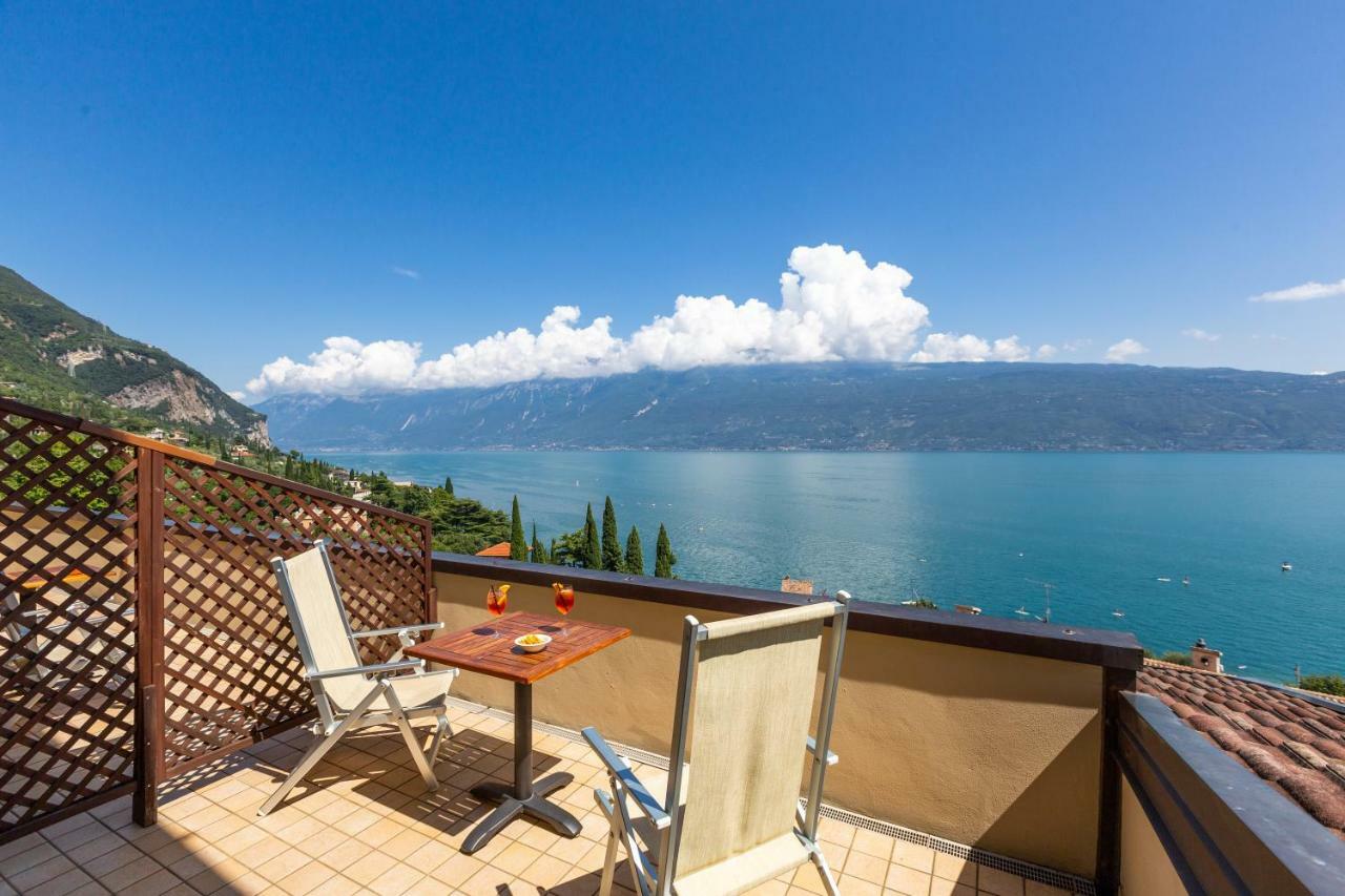 Hotel Meandro - Lake View Gargnano Exterior photo